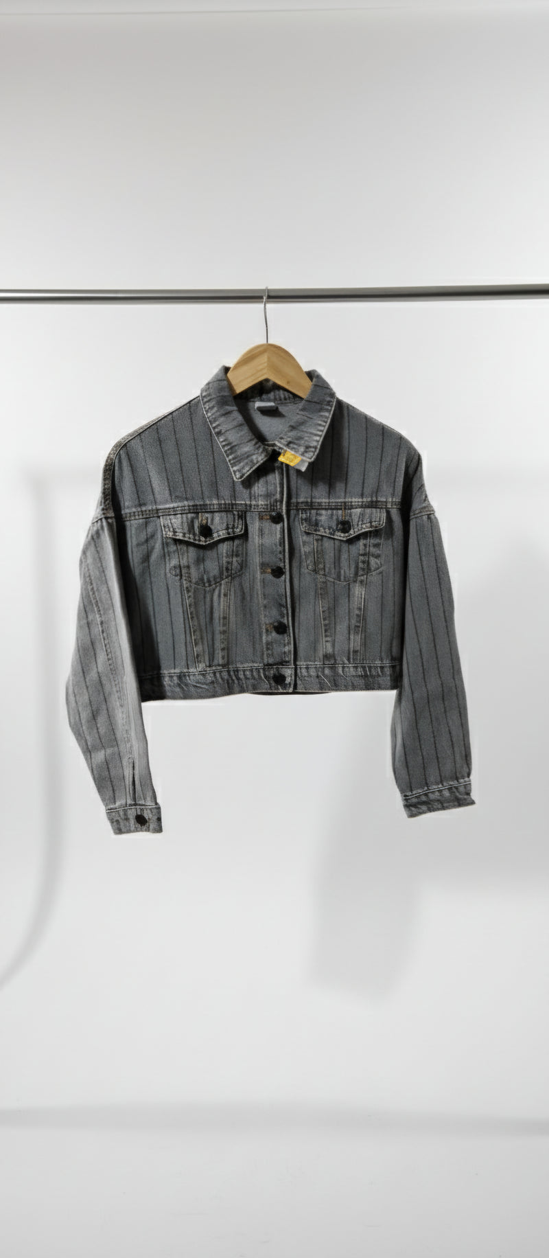 Jaqueta Jeans Sawary Cropped – Cinza Mesclado com Listras